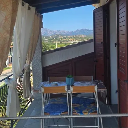 Ame House Two ブドーニ